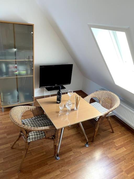 Super Zentral Begehrte Wohnlage Parkplatz Vor Haus Apartment Nuremberg Ngoại thất bức ảnh