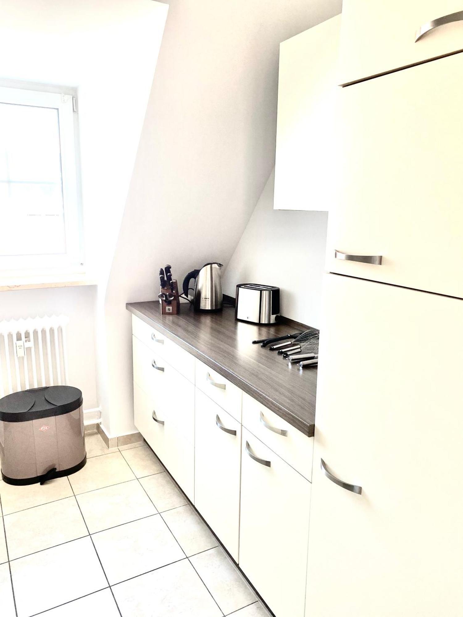 Super Zentral Begehrte Wohnlage Parkplatz Vor Haus Apartment Nuremberg Ngoại thất bức ảnh