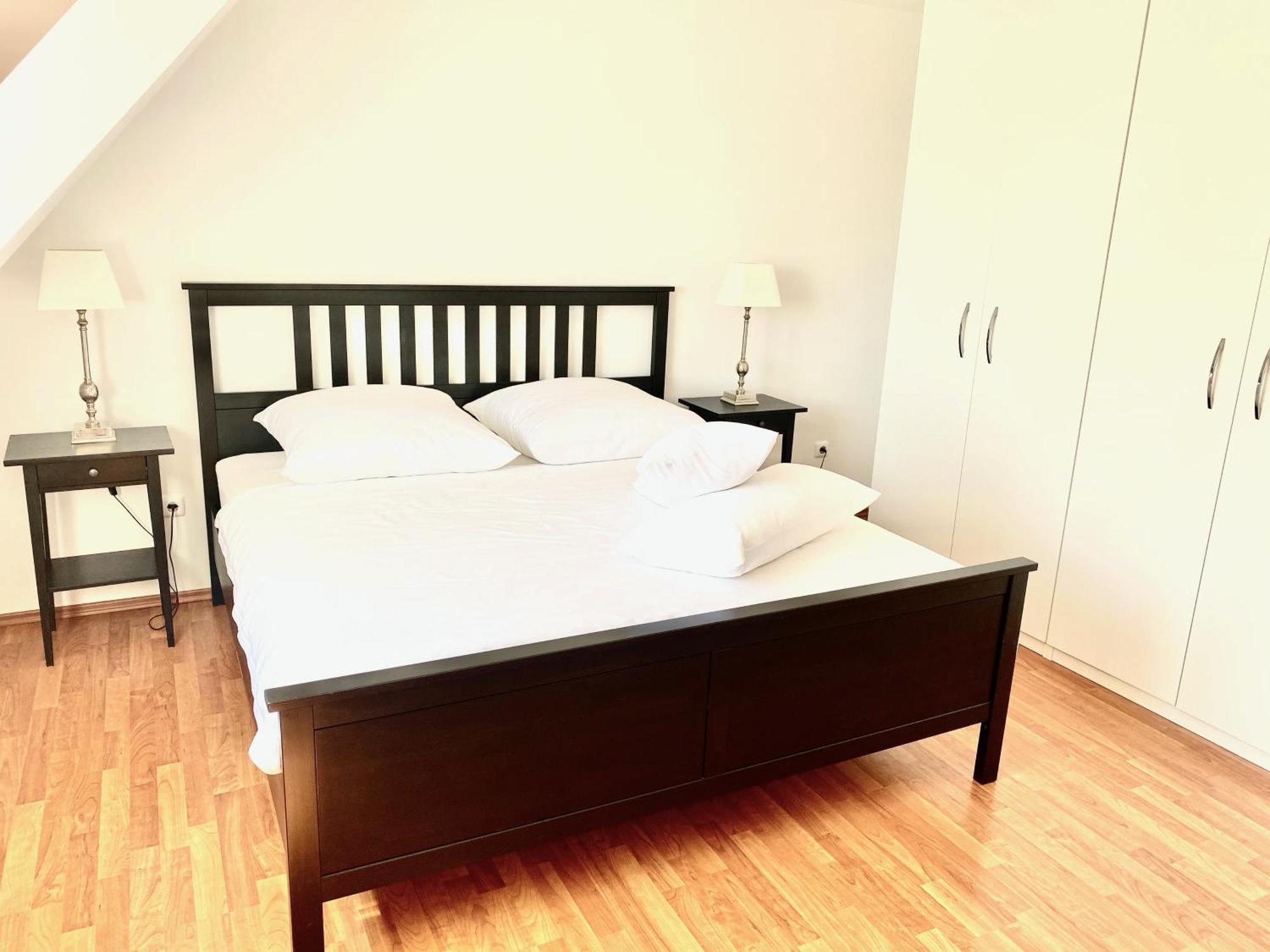 Super Zentral Begehrte Wohnlage Parkplatz Vor Haus Apartment Nuremberg Ngoại thất bức ảnh