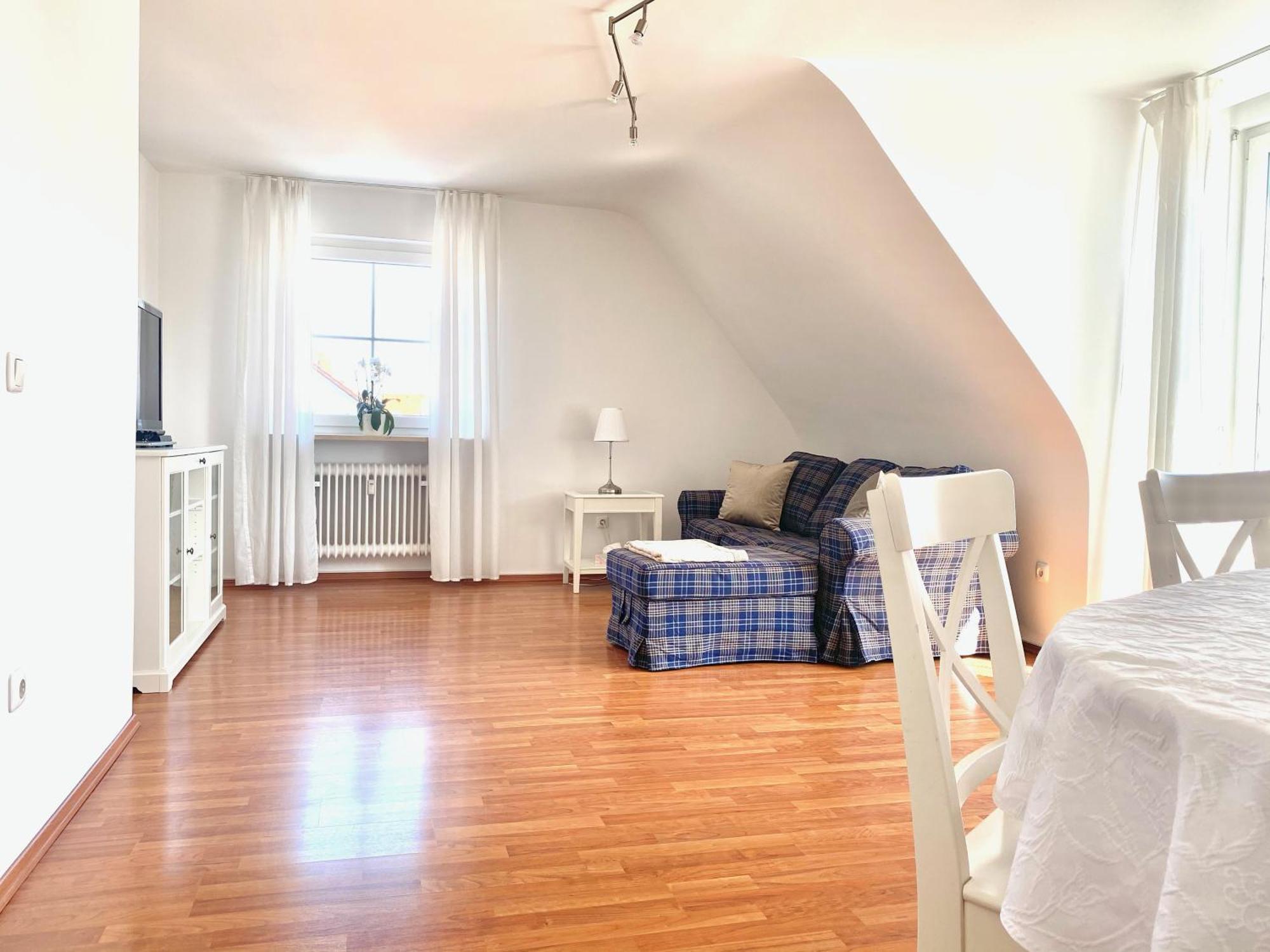 Super Zentral Begehrte Wohnlage Parkplatz Vor Haus Apartment Nuremberg Ngoại thất bức ảnh